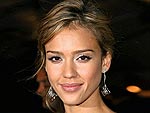 No Vandalism Charges for Jessica Alba's Shark Crusade
