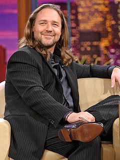 http://img2.timeinc.net/people/i/2008/news/081013/russell_crowe.jpg