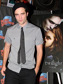 Twilight Star Robert Pattinson Gets 'Carried Away' While Kissing