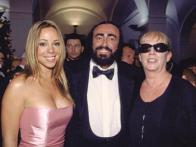 This is obvious from the way that Mariah Carey kept quiet about her marriage