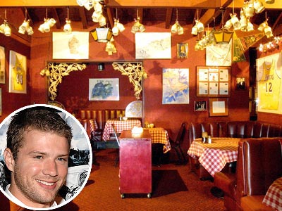 DAN TANA'S photo | Ryan Phillippe
