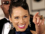 Grammys: The Stars Arrive! | Alicia Keys