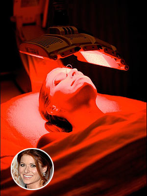 GET A GLOW photo | Debra Messing