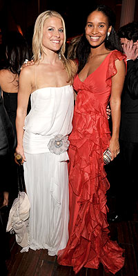 CHIC TOUCH photo | Ali Larter, Joy Bryant