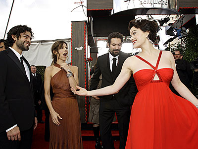 THE STANDOUT  photo | Adrian Grenier, Carla Gugino, Perrey Reeves