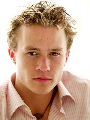 http://img2.timeinc.net/people/i/2008/specials/yearend/tribute/heath_ledger300.jpg