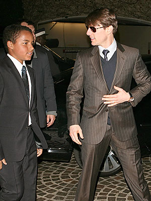 WALK THIS WAY photo | Tom Cruise