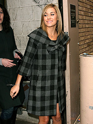 CHECKING OUT photo | Lauren Conrad