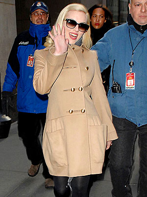 ROYAL EXIT photo | Scarlett Johansson