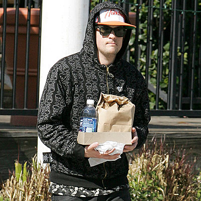 DELIVERY BOY photo | Joel Madden