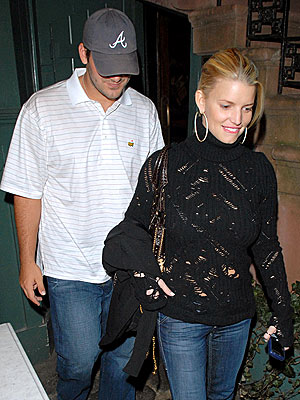 DINER'S CLUB photo | Jessica Simpson, Tony Romo