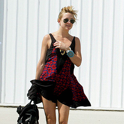 ON THE FLY photo | Kate Hudson