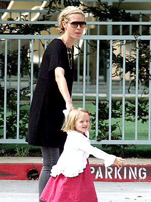 'AUF' TO THE PARK! photo | Heidi Klum
