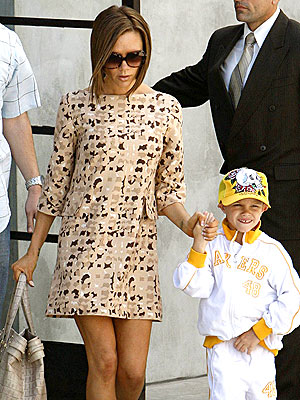 HAVING A BALL photo | Victoria Beckham