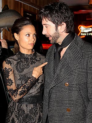 MAKING A POINT photo | David Schwimmer, Thandie Newton