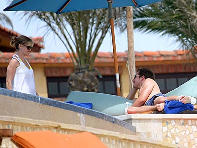 SWEET SIESTA photo | Jake Gyllenhaal, Reese Witherspoon