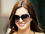 Star Tracks - Thursday, April 10, 2008 | Anne Hathaway