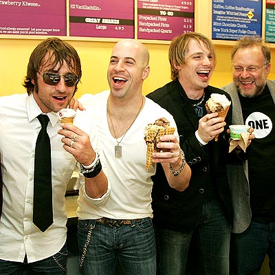 SWEET GUYS photo | Chris Daughtry