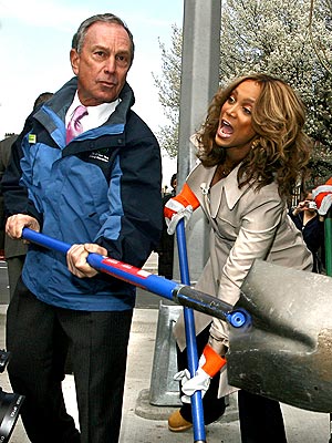 DIG IN photo | Michael Bloomberg, Tyra Banks