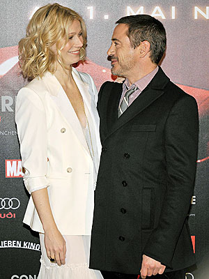 FACE TO FACE photo | Gwyneth Paltrow, Robert Downey Jr.