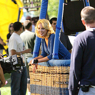 UP, UP AND AWAY! photo | Katherine Heigl