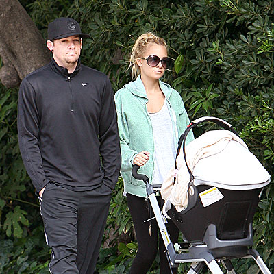 STROLLER SET photo | Joel Madden, Nicole Richie