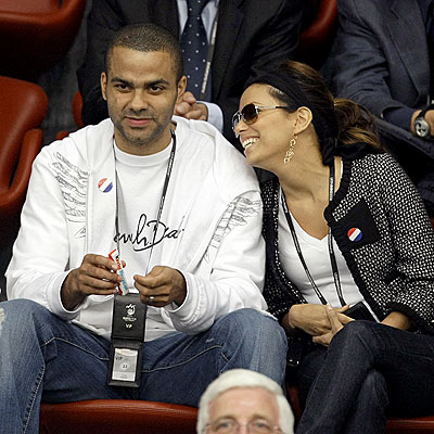 CHEERING SECTION photo | Eva Longoria, Tony Parker