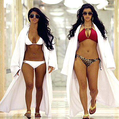  Kardashian Wedding Photos on 16  2008   Water Babies   Star Tracks  Kim Kardashian   People Com