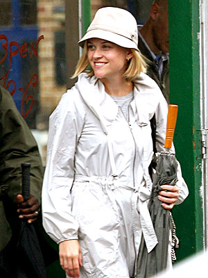 LONDON FOG photo | Reese Witherspoon