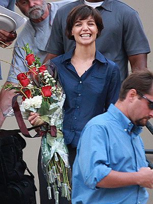 FLOWER POWER photo | Katie Holmes