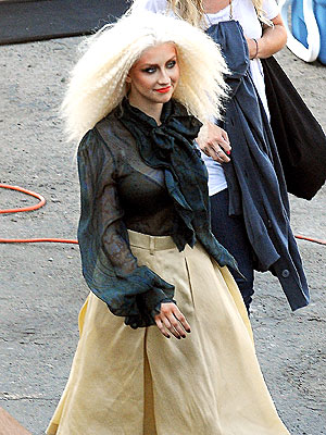 PUMP UP THE VOLUME photo | Christina Aguilera