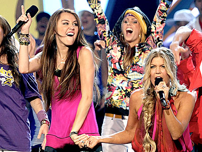 THE RIGHT 'CHOICE' photo | Fergie, Miley Cyrus