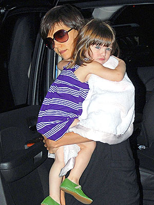COLORFUL CLUTCH photo | Katie Holmes, Suri Krishnamma