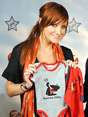 ROCK THE CRADLE photo | Ashlee Simpson