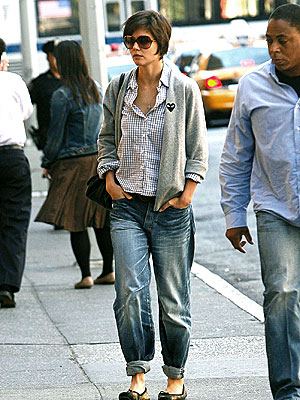 STAGE MOM photo | Katie Holmes