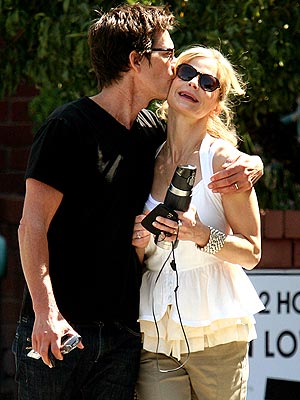 LIP SERVICE photo | Kevin Bacon, Kyra Sedgwick