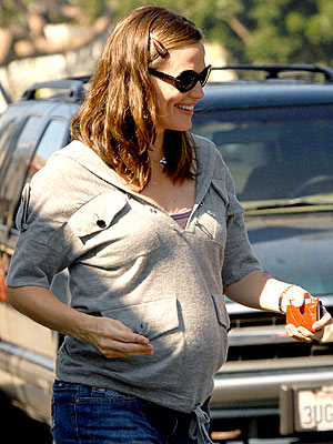 BUMP IT UP photo | Jennifer Garner