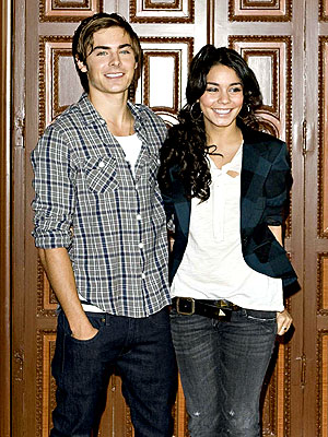 STUDENT EXCHANGE photo | Vanessa Hudgens, Zac Efron