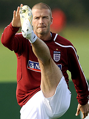 David Toes the Line | David Beckham