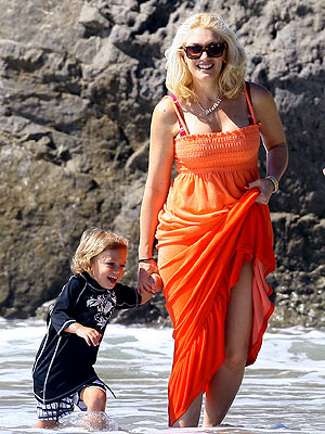 TREADING WATER photo | Gwen Stefani, Kingston Rossdale