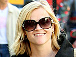 Jake & Reese's Cheery Stroll | Jake Gyllenhaal, Reese Witherspoon