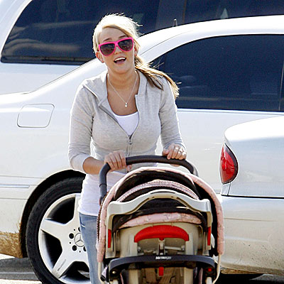WALK & ROLL photo | Jamie Lynn Spears
