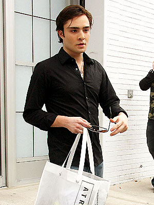 AD MAN photo | Ed Westwick