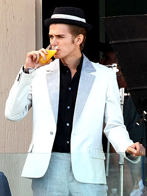 DAPPER DUTY photo | Hayden Christensen