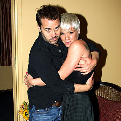 HUG IT OUT photo | Jeremy Piven, Pink