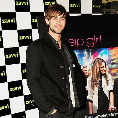 TALK OF THE TOWN photo | Chace Crawford