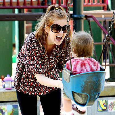 SWING STATE photo | Isla Fisher