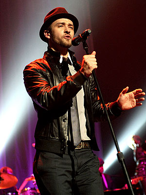 MIKED UP  photo | Justin Timberlake