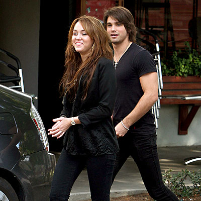 BLACK OUT photo | Miley Cyrus