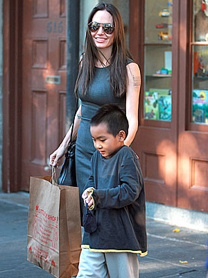 TOY TIME photo | Angelina Jolie